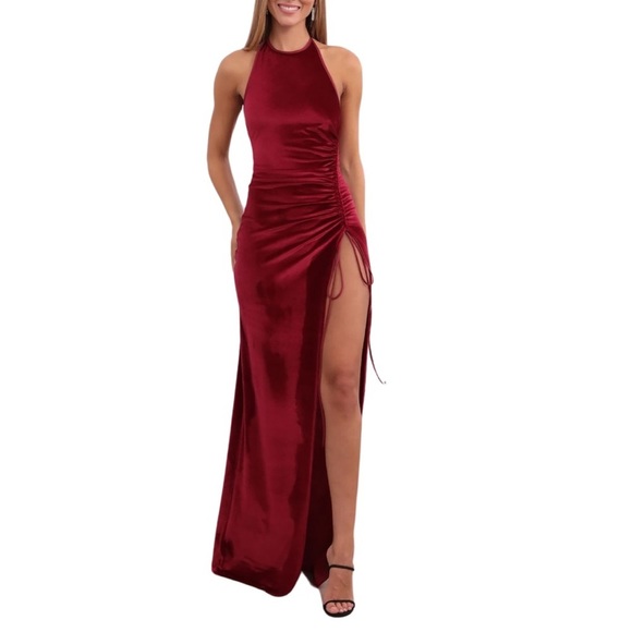 Lucy In The Sky Ruched Maxi Dress in Burgundy Velvet - Picture 5 of 13